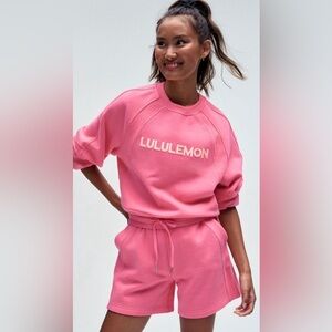 NWT LULULEMON OVERSIZED PULLOVER